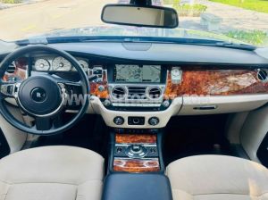 Xe Rolls Royce Ghost 6.6 V12 2010