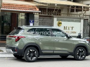 Xe Kia Seltos Premium 1.5 AT 2024