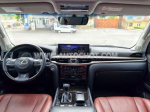Xe Lexus LX 570 2018