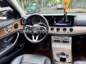 Xe Mercedes Benz E class E200 2018