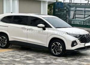 Xe Hyundai Custin Cao Cấp 2.0T 2023