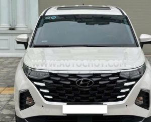 Xe Hyundai Custin Cao Cấp 2.0T 2023