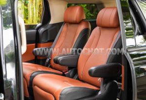 Xe Kia Carnival Signature 2.2D 2022