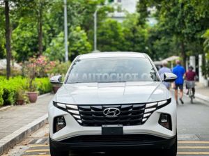 Xe Hyundai Tucson 2.0 AT Tiêu chuẩn 2023