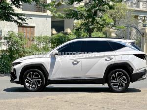 Xe Hyundai Tucson 1.6 AT Turbo HTRAC Đặc biệt 2025