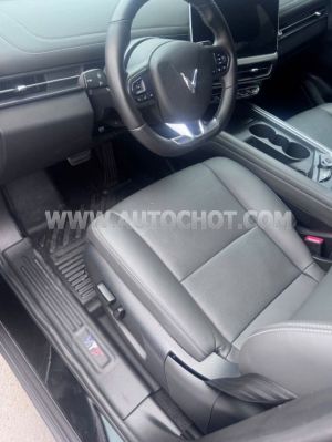 Xe VinFast VF7 Plus AWD 2025