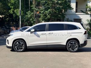 Xe Hyundai Custin Cao Cấp 2.0T 2023