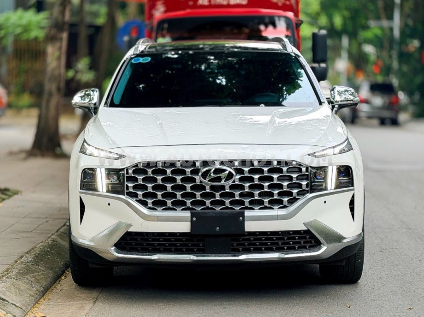 Hyundai SantaFe Cao cấp 2.2L HTRAC 2024
