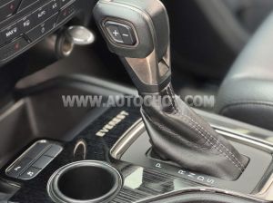 Xe Ford Everest Titanium 2.0L 4x2 AT 2020