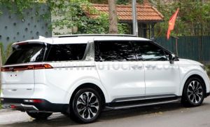Xe Kia Carnival Premium 2.2D 8S 2024