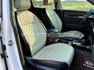 Xe Kia Seltos Luxury 1.4 AT 2021