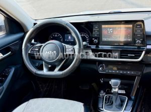 Xe Kia Seltos Luxury 1.4 AT 2021