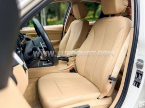 Xe BMW 3 Series 320i 2018