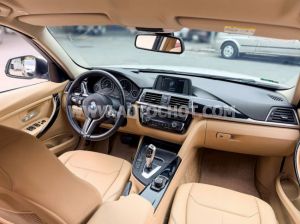 Xe BMW 3 Series 320i 2018