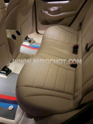 Xe Mercedes Benz GLC 200 2022