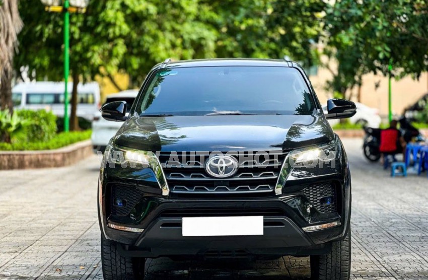 Toyota Fortuner 2.4L 4x2 AT 2022
