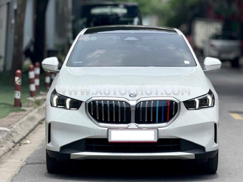 BMW 5 Series 520i 2025