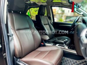 Xe Toyota Fortuner 2.7V 4x2 AT 2018