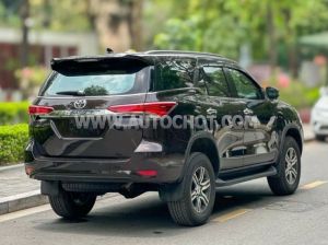 Xe Toyota Fortuner 2.7V 4x2 AT 2018