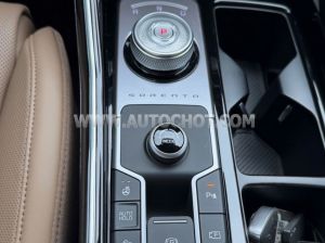 Xe Kia Sorento Signature 2.2D AT 2025