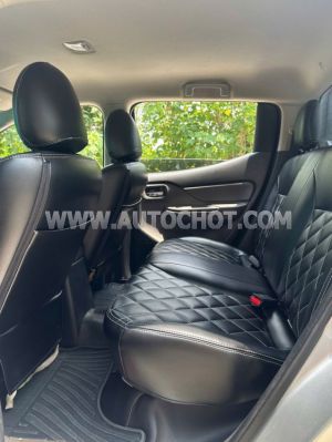 Xe Mitsubishi Triton 4x2 AT 2019