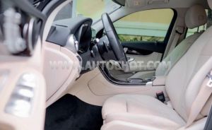 Xe Mercedes Benz GLC 200 2021