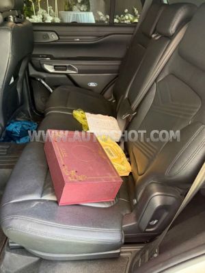 Xe Ford Everest Titanium Plus 2.0L 4x4 AT 2023
