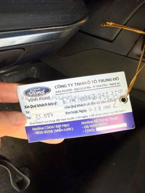 Xe Ford Everest Titanium Plus 2.0L 4x4 AT 2023
