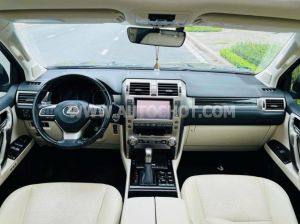 Xe Lexus GX 460 2020