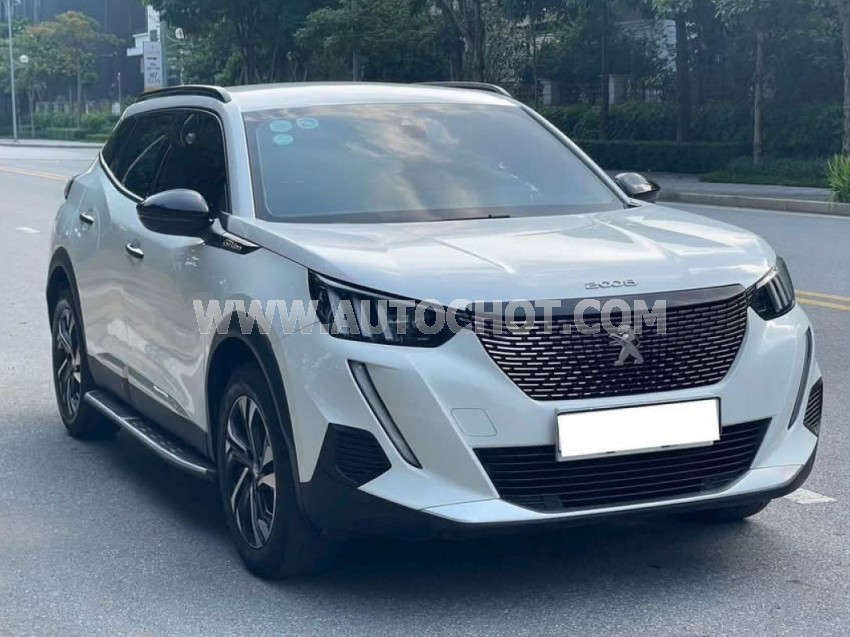 Peugeot 2008 GT Line 1.2 AT 2021