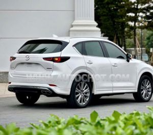 Xe Mazda CX5 Premium Exclusive 2.0 AT 2025