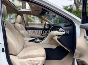 Xe Toyota Camry 2.5Q 2021