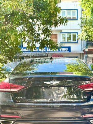 Xe Hyundai Genesis 3.8 V6 2016