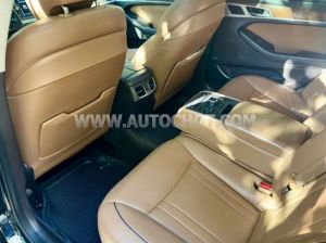 Xe Hyundai Genesis 3.8 V6 2016