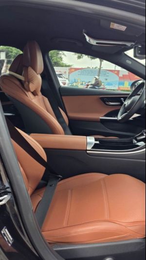 Xe Mercedes Benz C class C200 Avantgarde Plus 2023