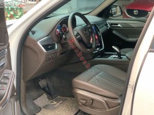 Xe VinFast Lux SA 2.0 Base 2.0 AT 2021