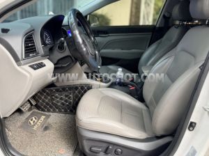 Xe Hyundai Elantra 2.0 AT 2017