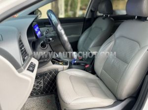 Xe Hyundai Elantra 2.0 AT 2017