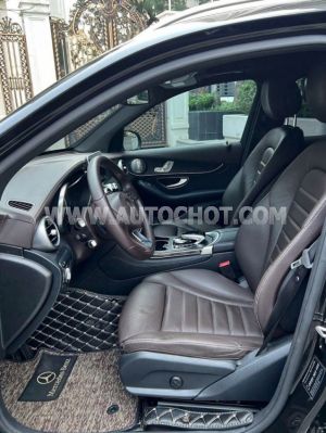 Xe Mercedes Benz GLC 300 4Matic 2018