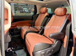 Xe Kia Carnival Signature 2.2D 2025