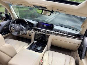 Xe Lexus LX 570 2015