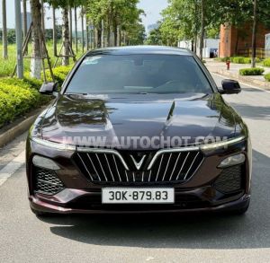 Xe VinFast Lux A 2.0 Base 2.0 AT 2019