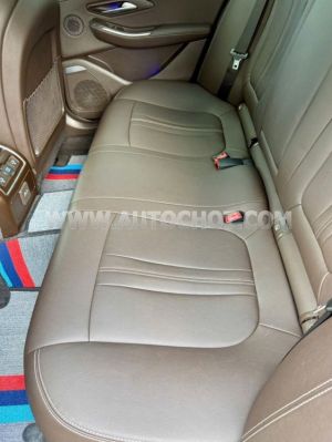 Xe VinFast Lux A 2.0 Base 2.0 AT 2019