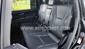 Xe Lexus LX 600 Urban 2023