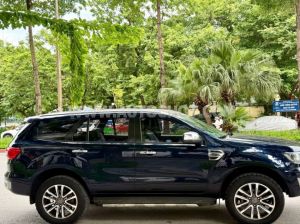 Xe Ford Everest Titanium 2.0L 4x2 AT 2020