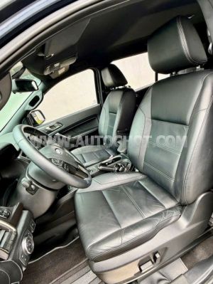 Xe Ford Everest Titanium 2.0L 4x2 AT 2020