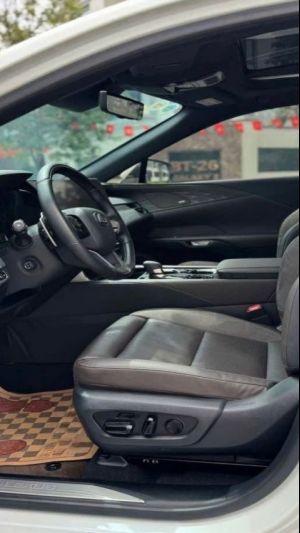 Xe Lexus RX 350 Luxury 2023