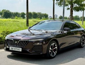 Xe VinFast Lux A 2.0 Base 2.0 AT 2019