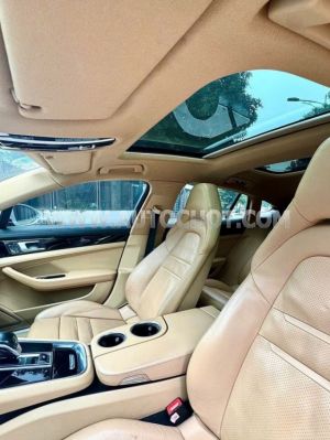Xe Porsche Panamera 3.0 V6 2017