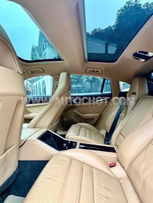 Xe Porsche Panamera 3.0 V6 2017